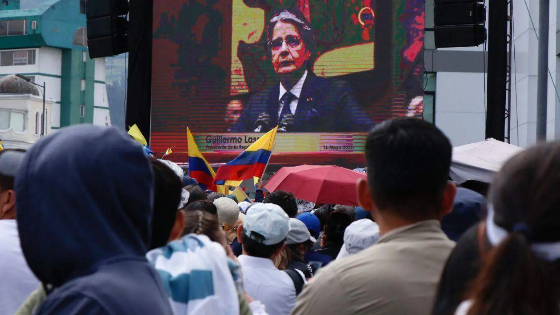 Presidente de Ecuador disuelve al Congreso y aplica la muerte cruzada